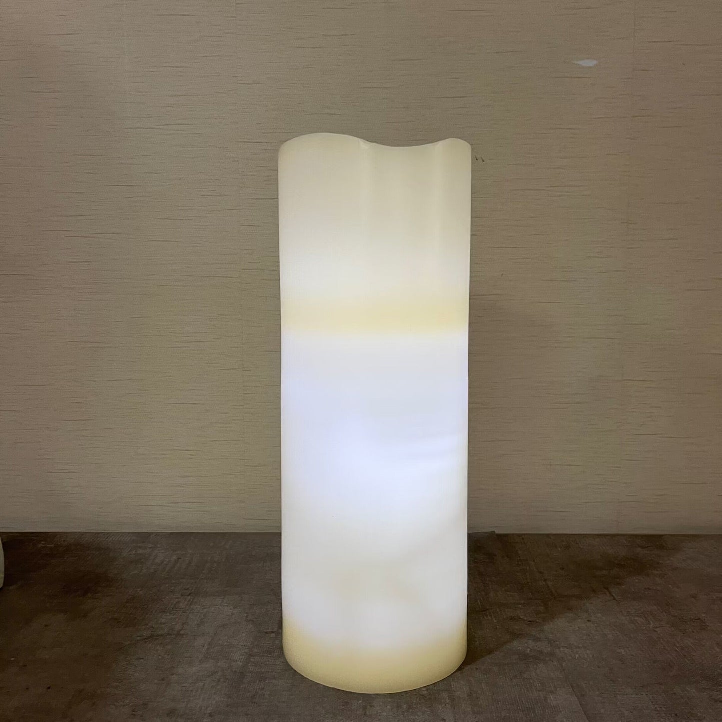 Edeng  LED candle,the size is D15*40cm