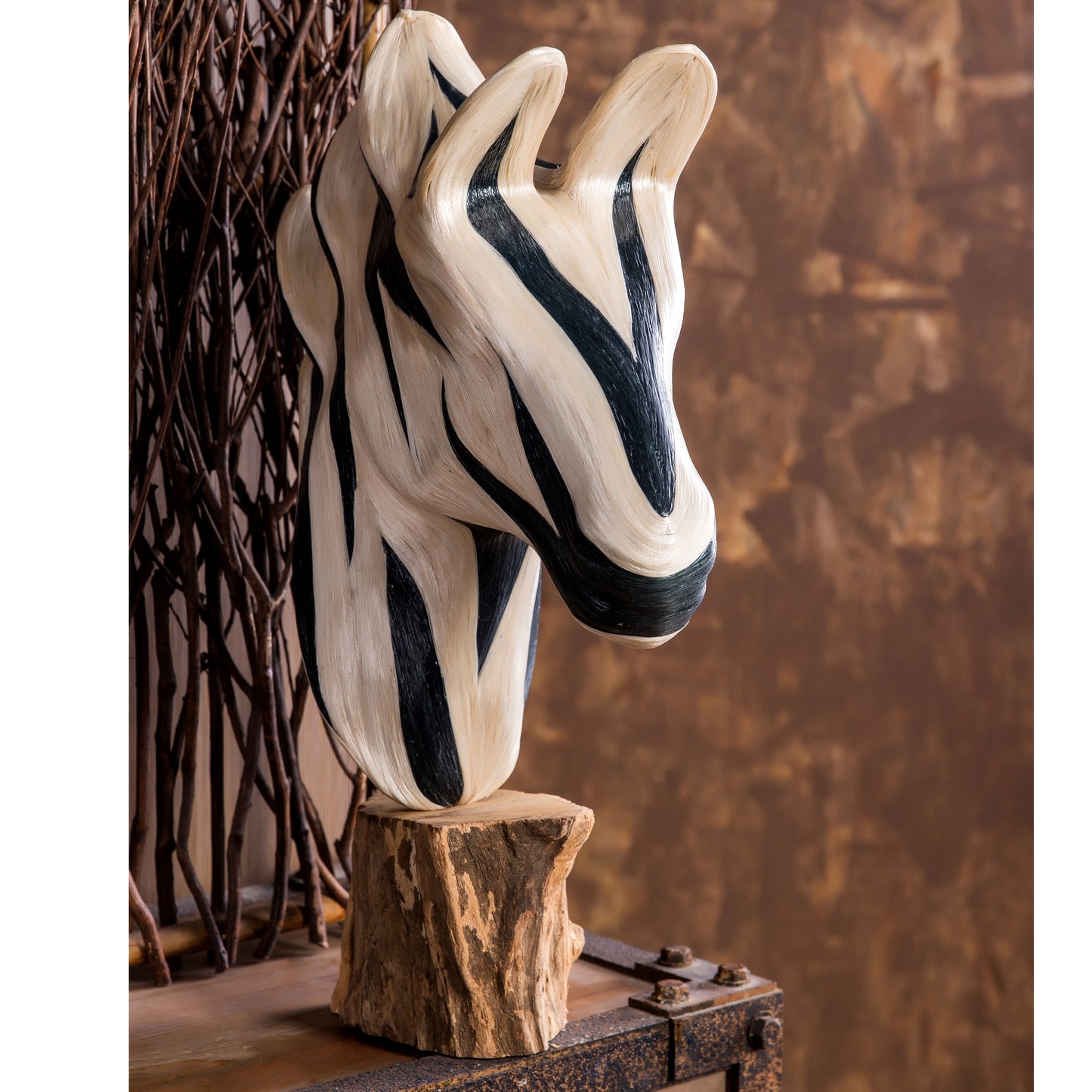 Edeng Philippine zebra decoration made of natural fibre and wood,black and white